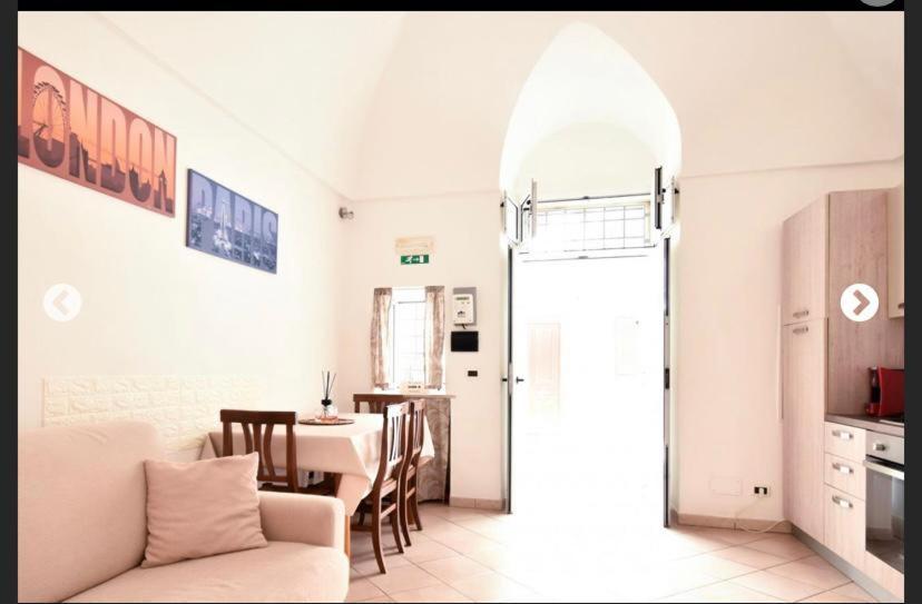 La Casa Delle Muse Apartamento Ostuni Exterior foto